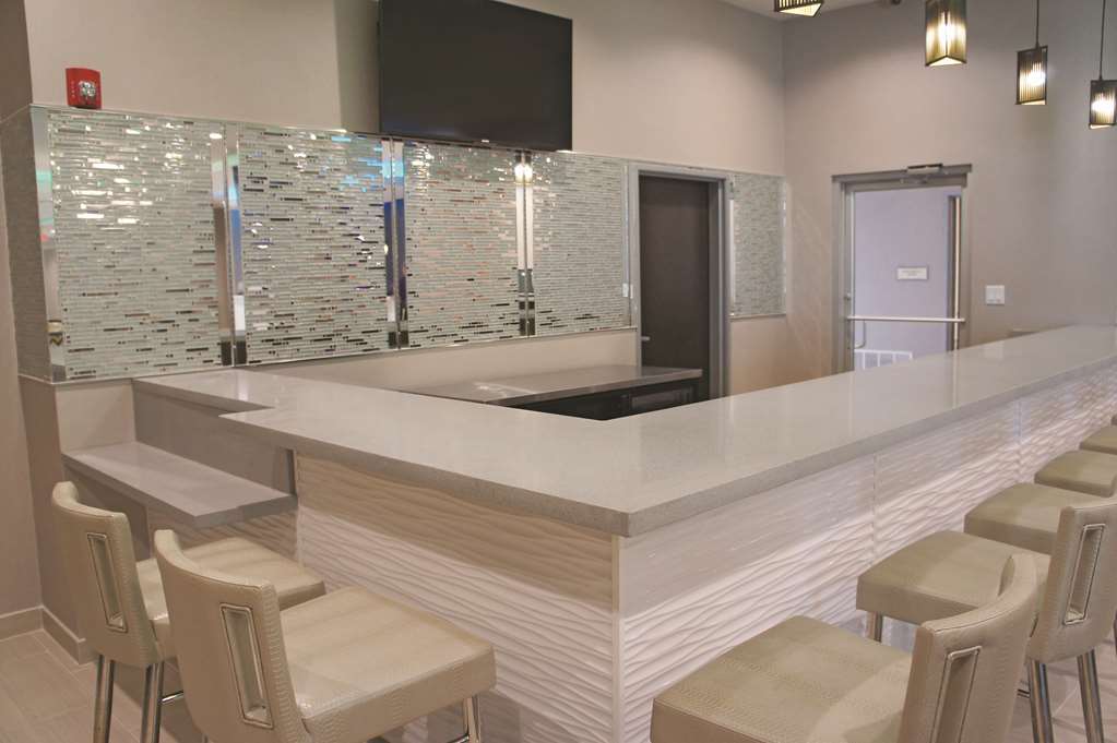 La Quinta By Wyndham Mcallen Convention Center Ресторант снимка